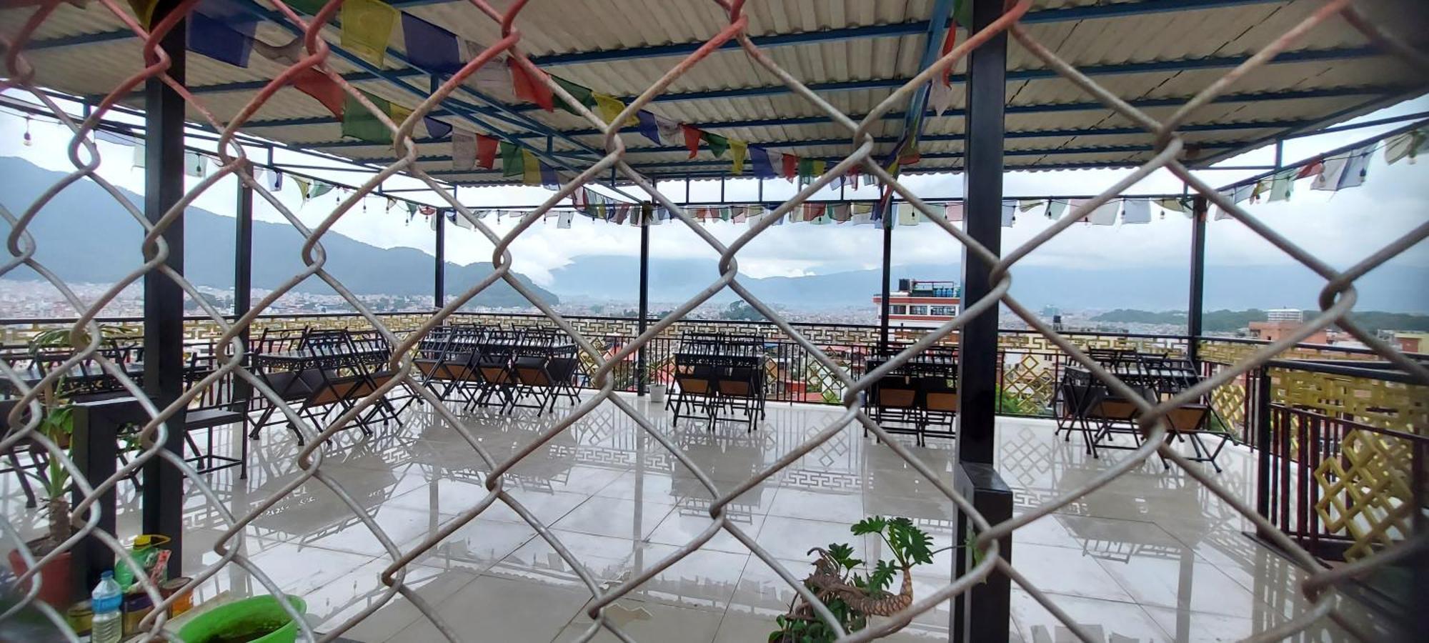 Hotel Yakroo Manang Katmandú Exterior foto